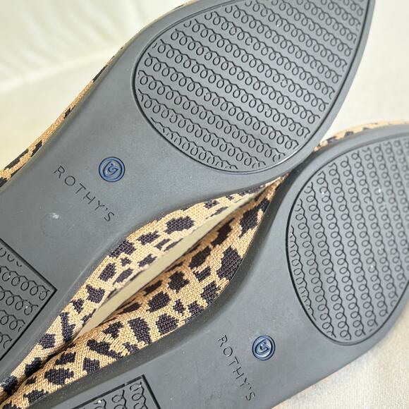 Rothy's Point Toe Flats 7.5 Leopard Spot Tan Black Comfort Travel Academia - Picture 7 of 7